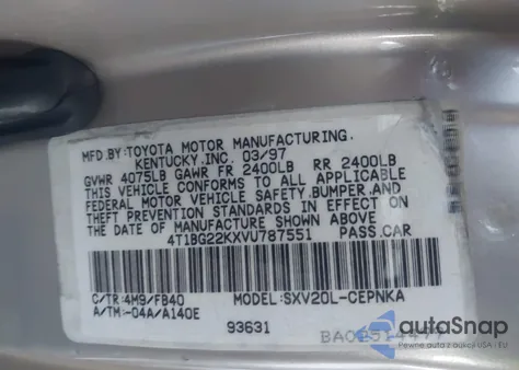 1997 Toyota Camry Le z USA, uszkodzony, nr VIN 4T1BG22KXVU787551